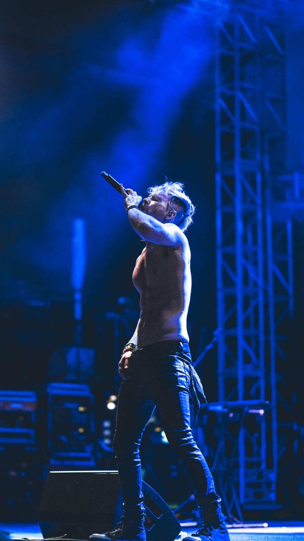 Linkin Park Experience singer reaching toward the crowd at Vivo Beach Club
